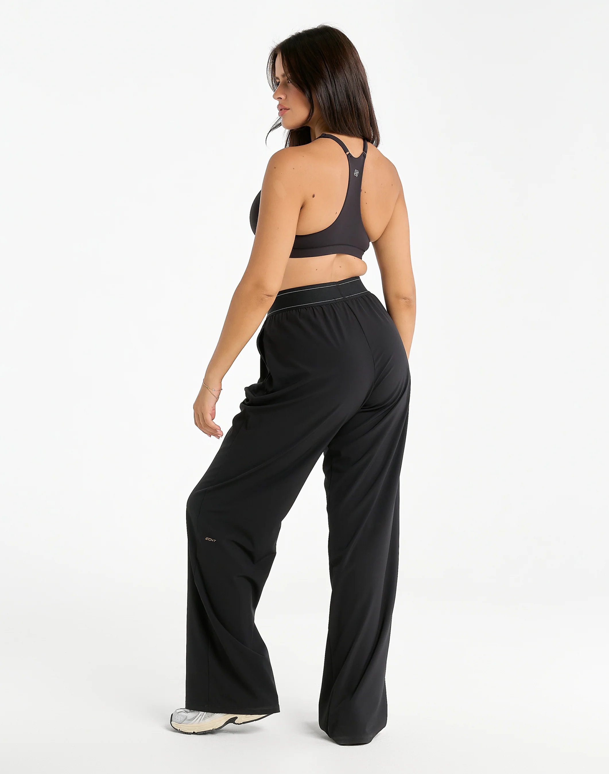 Elemental Raceback Scoop Bralette - Black - Image 6