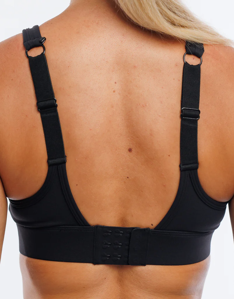 Essence Sports Bra - Black - Image 4