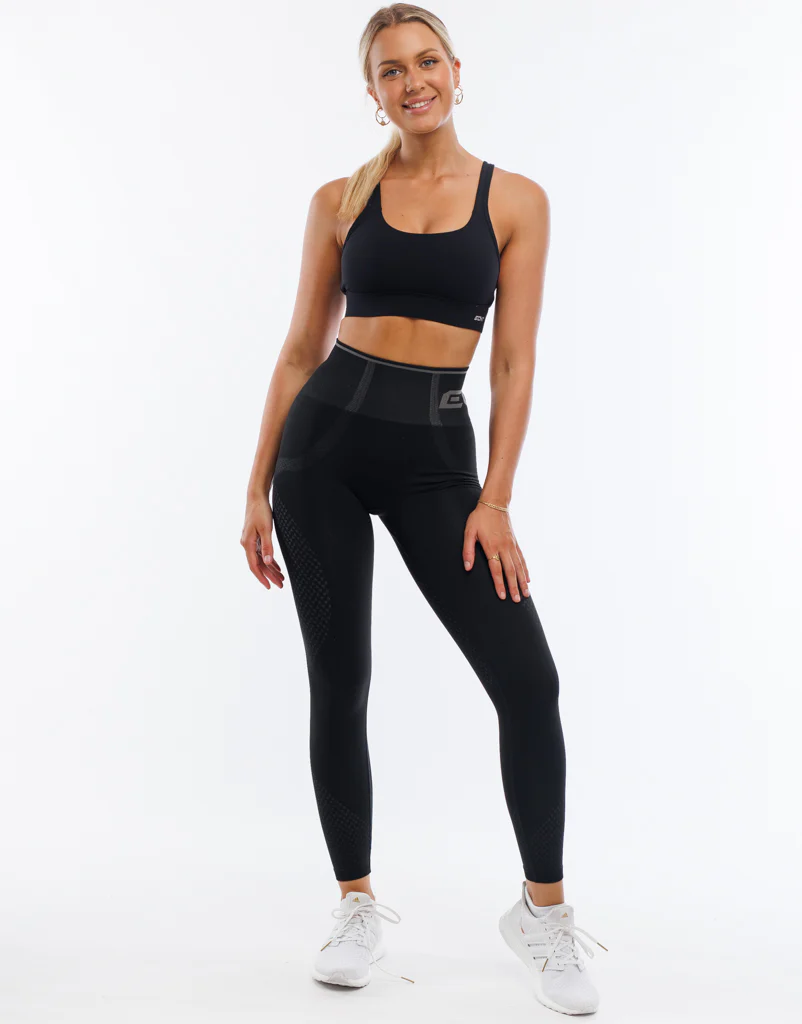Essence Sports Bra - Black - Image 5