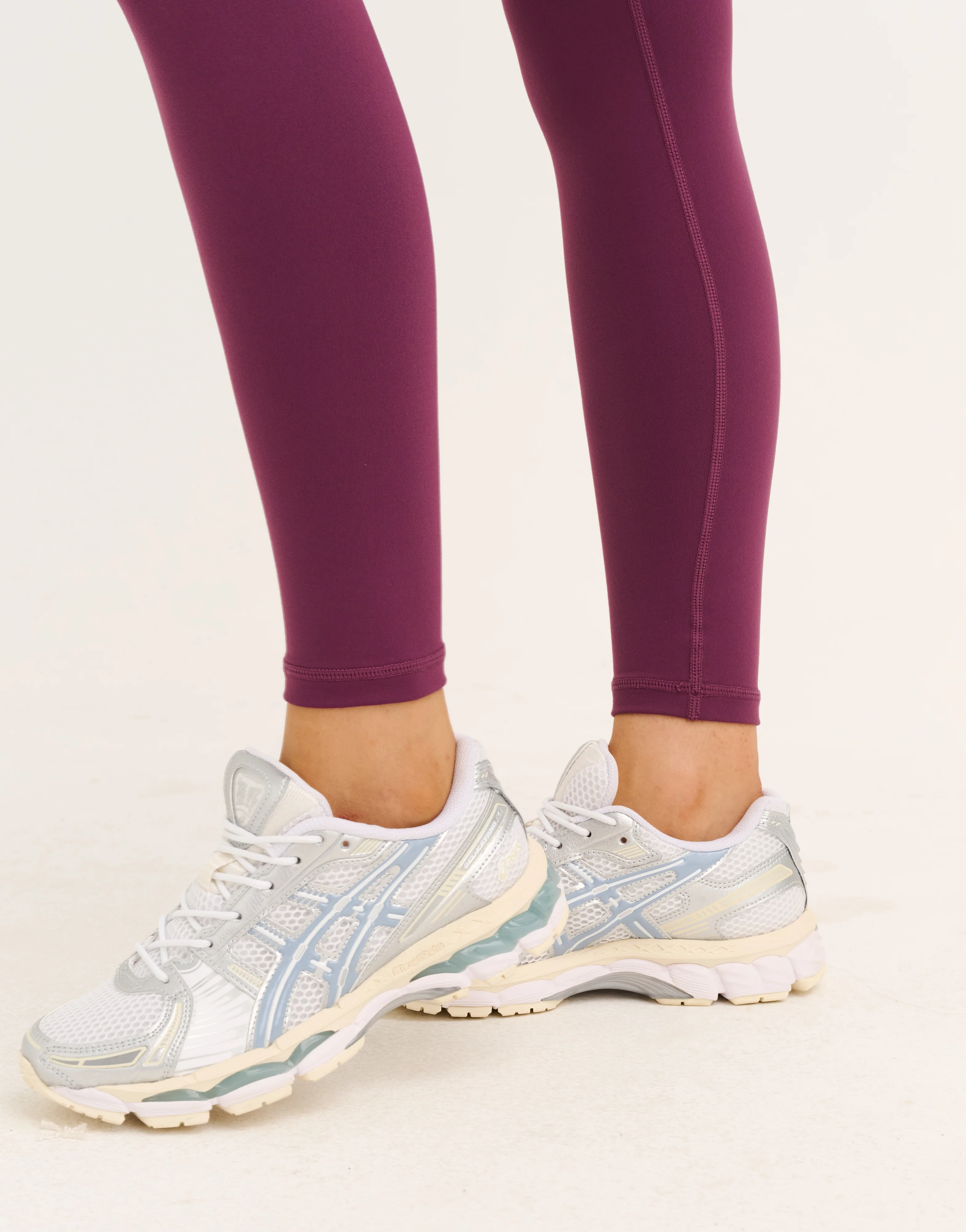 Force Scrunch Leggings - Blackberry - Image 14