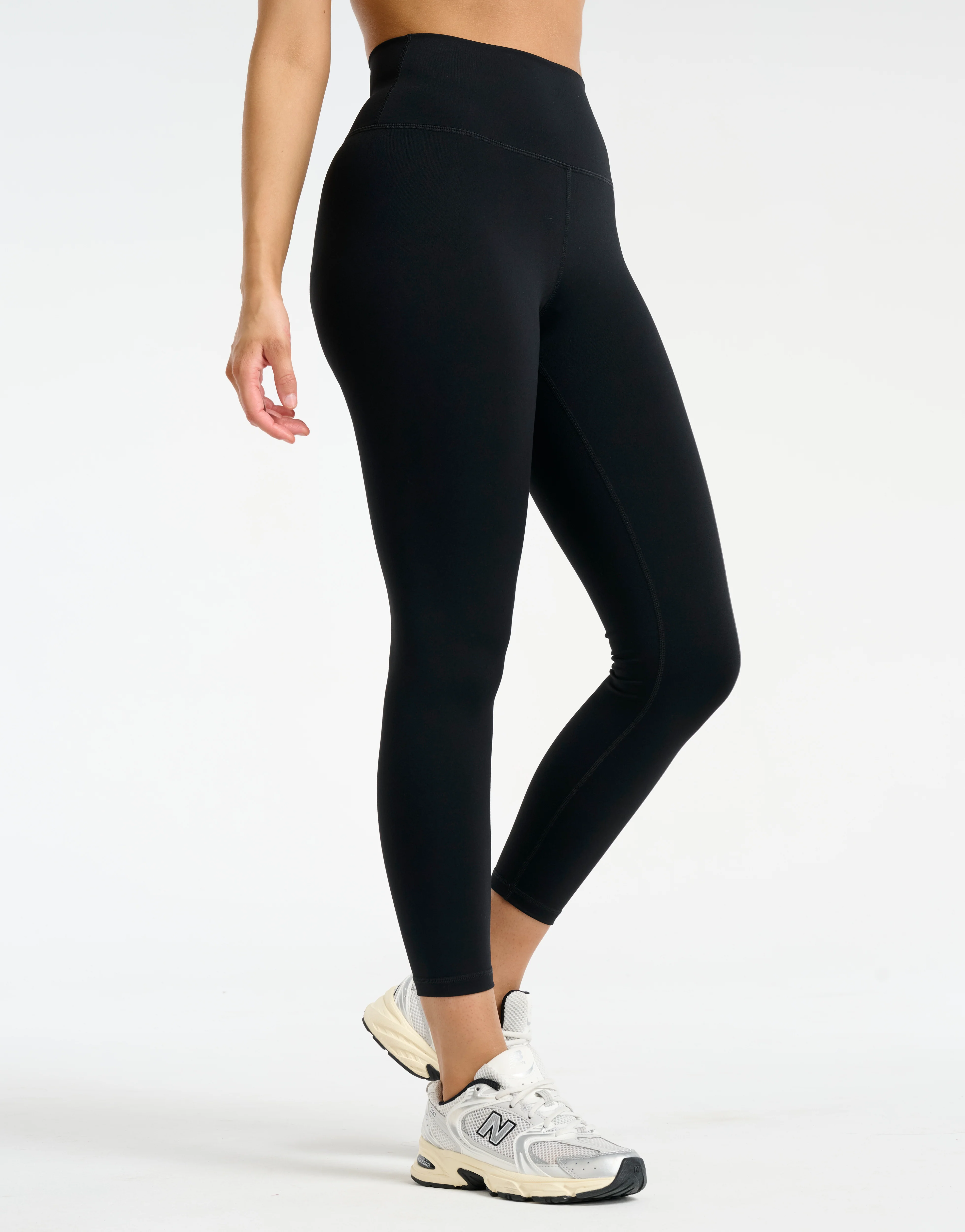 Force Scrunch Leggings (Minimal Logo) - Black - Image 11
