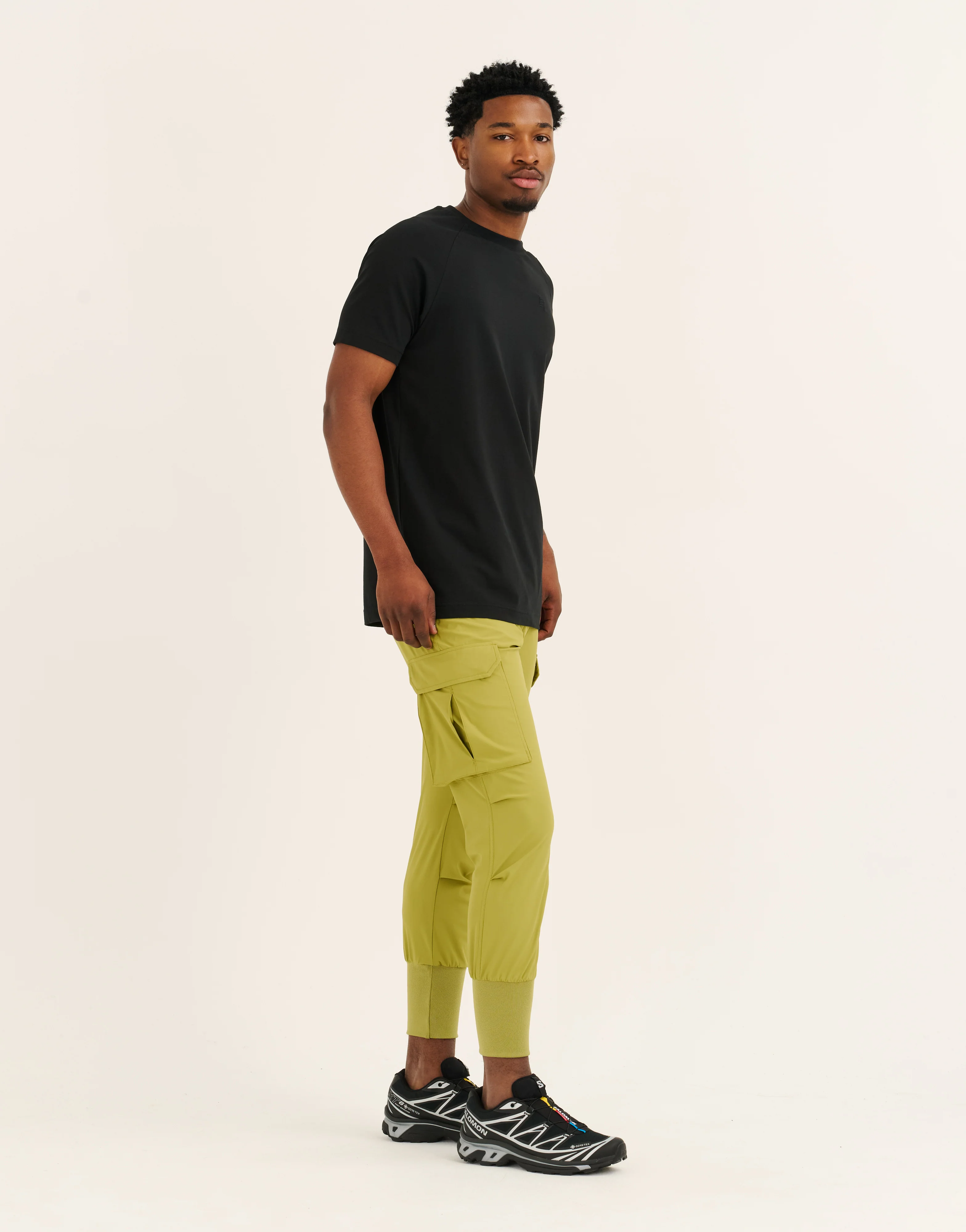 Foundation Tee 32" - Black - Image 9