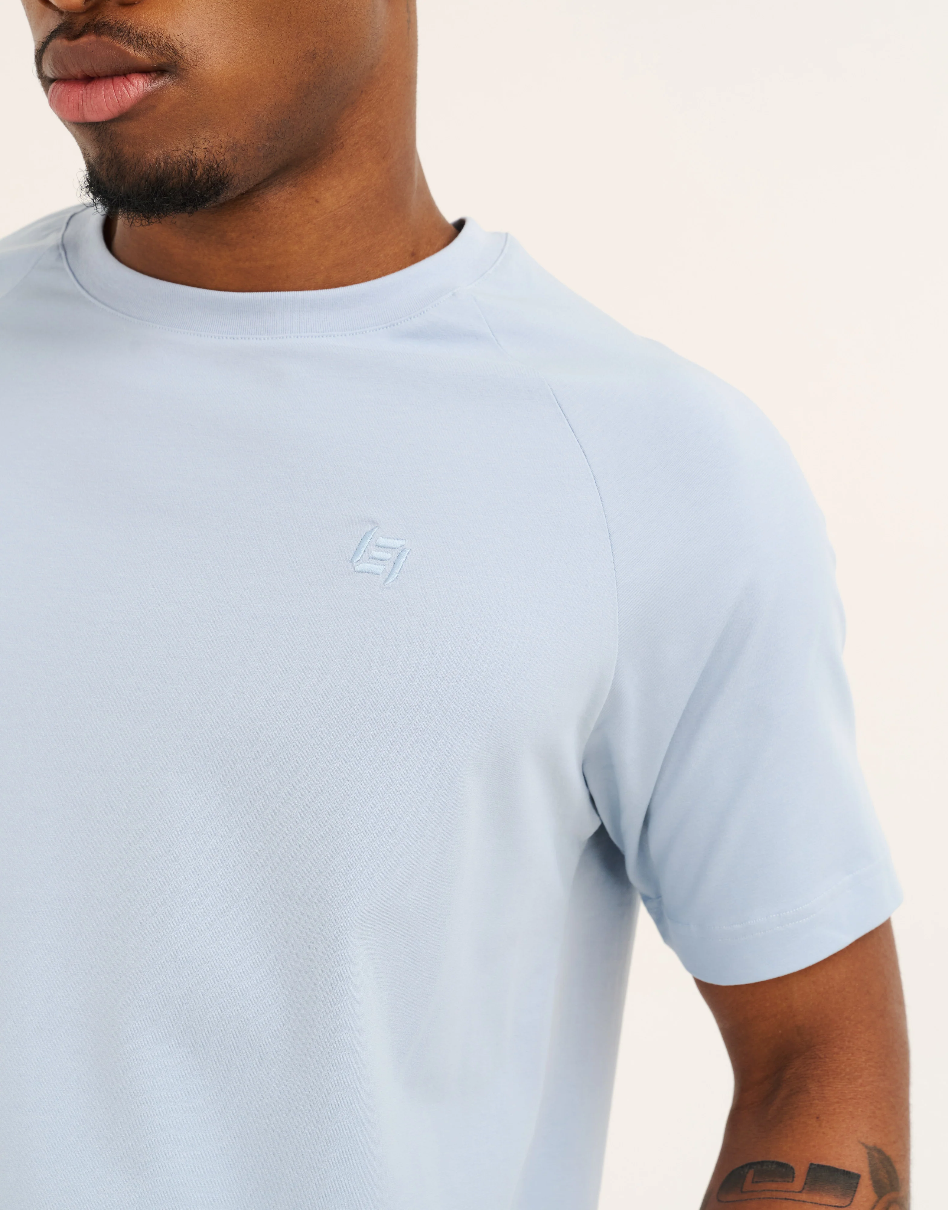 Foundation Tee 32" - Dusty Blue - Image 5