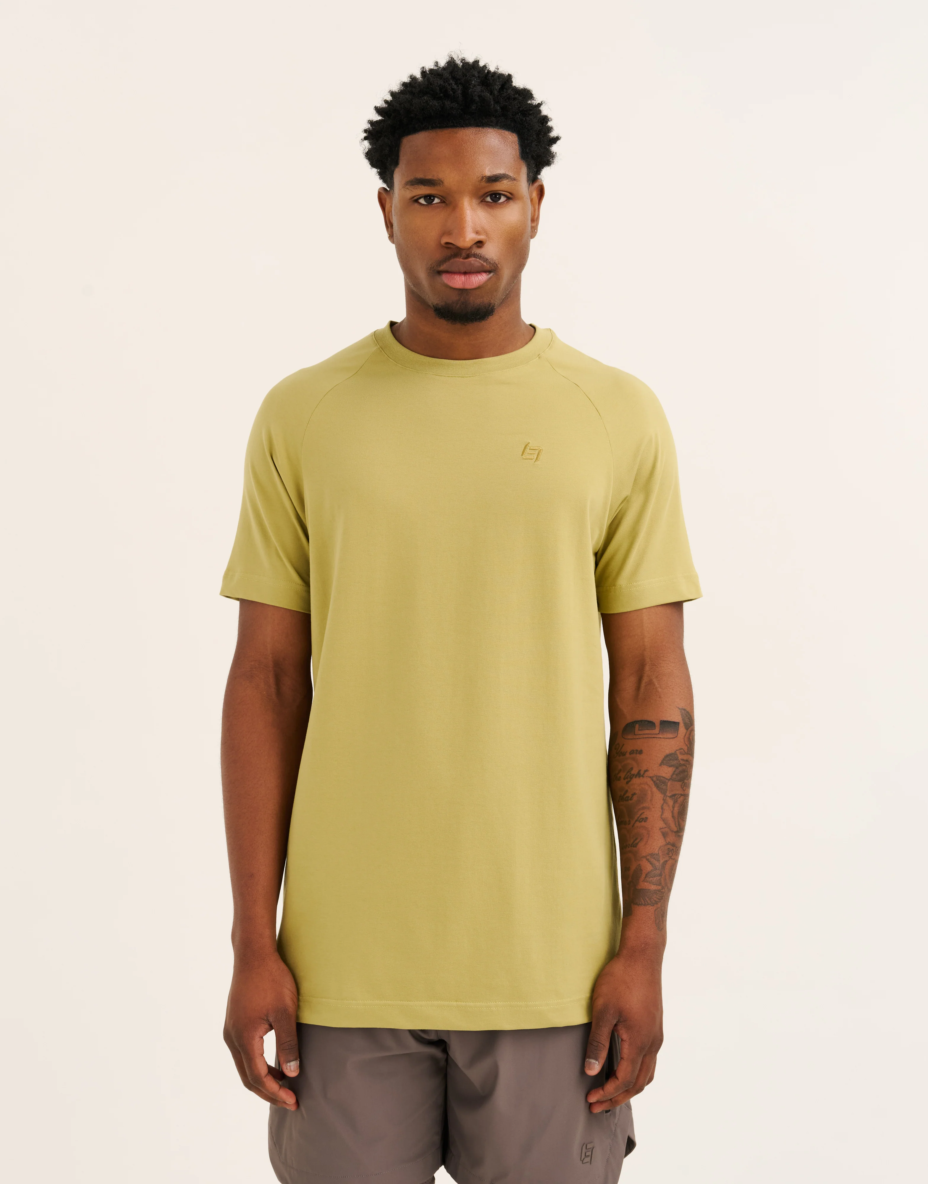 Foundation Tee 32" - Olive - Image 5