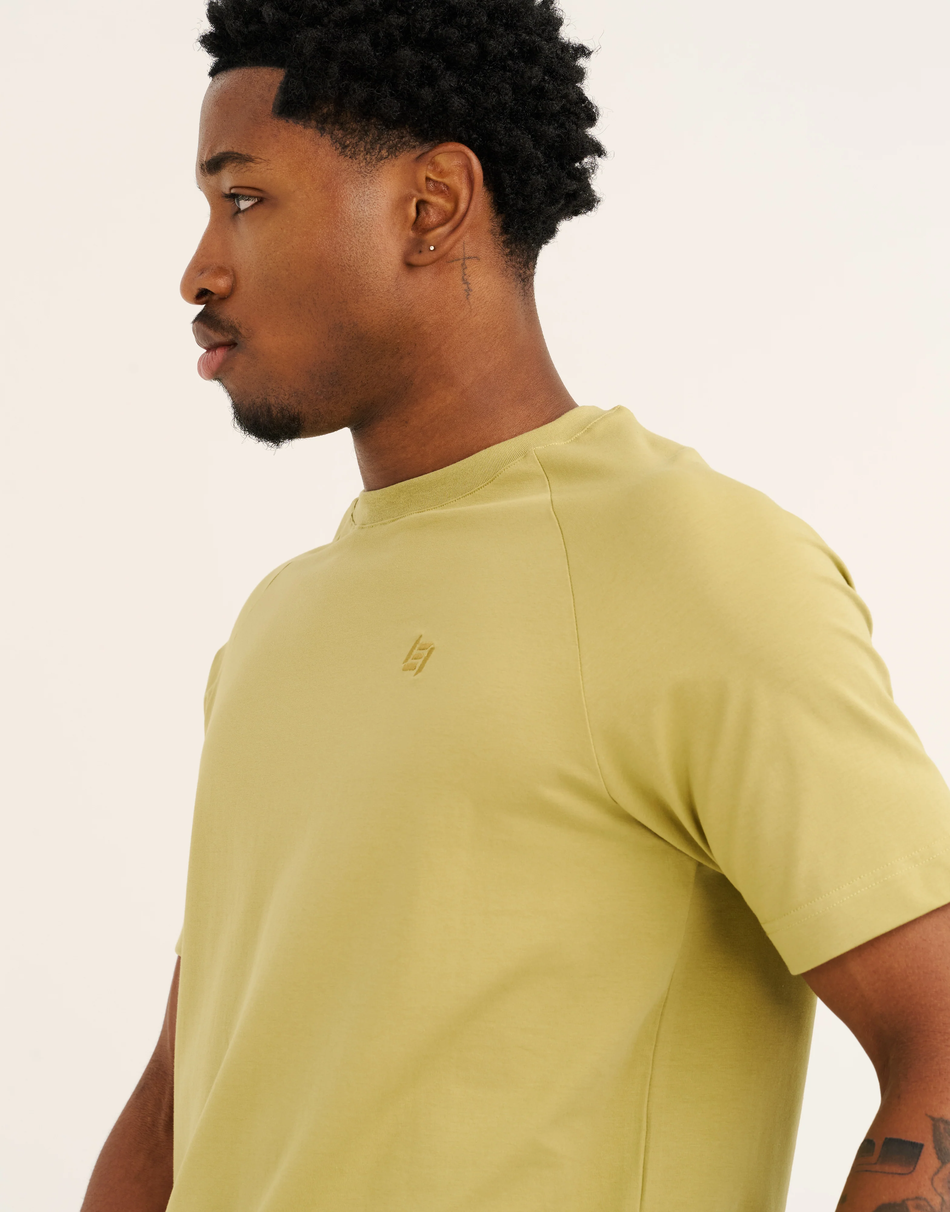 Foundation Tee 32" - Olive - Image 9
