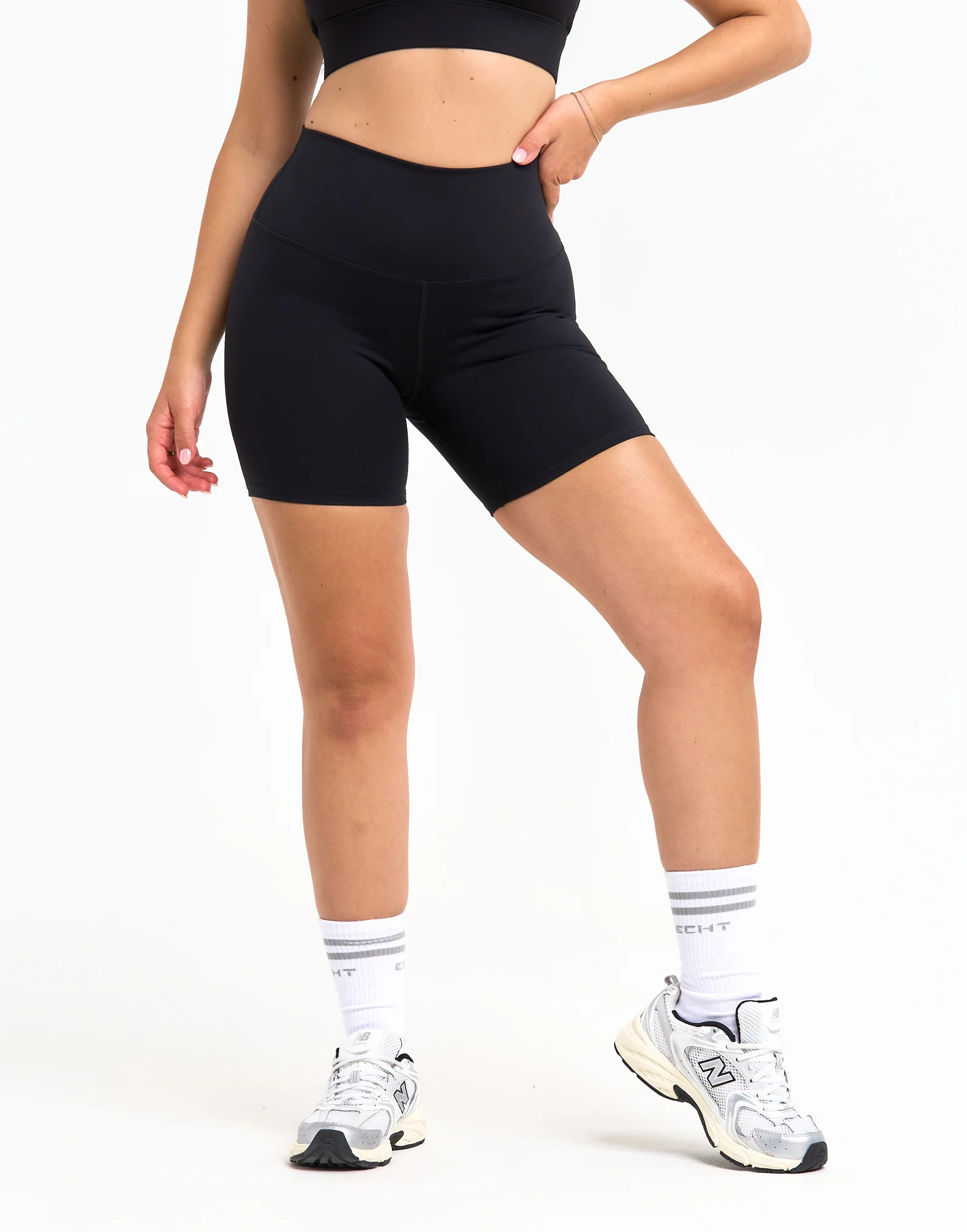 Freedom High Waisted Shorts 5.5" - Black - Image 9