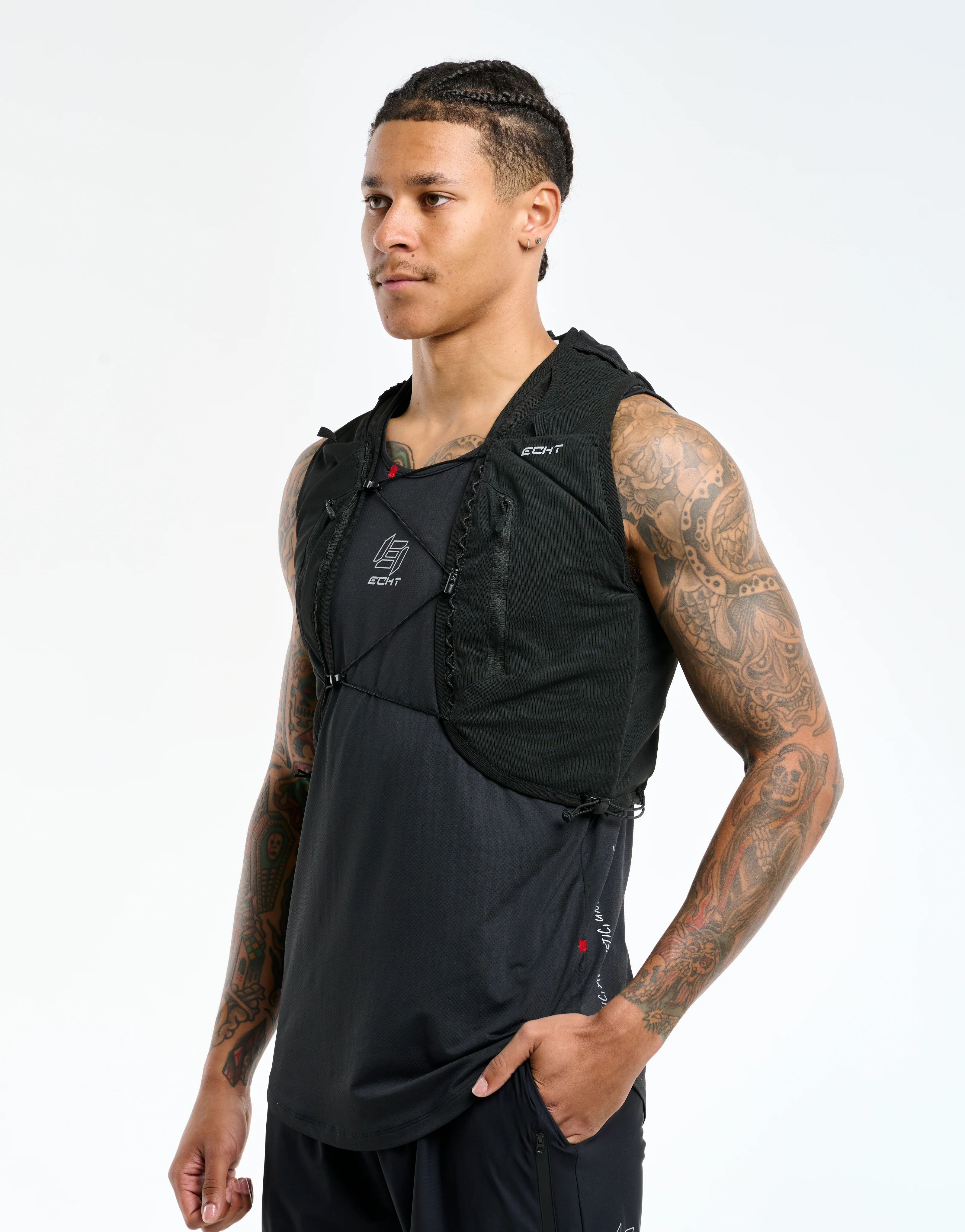 Performance Hydration Vest - Black (Unisex) - Image 6