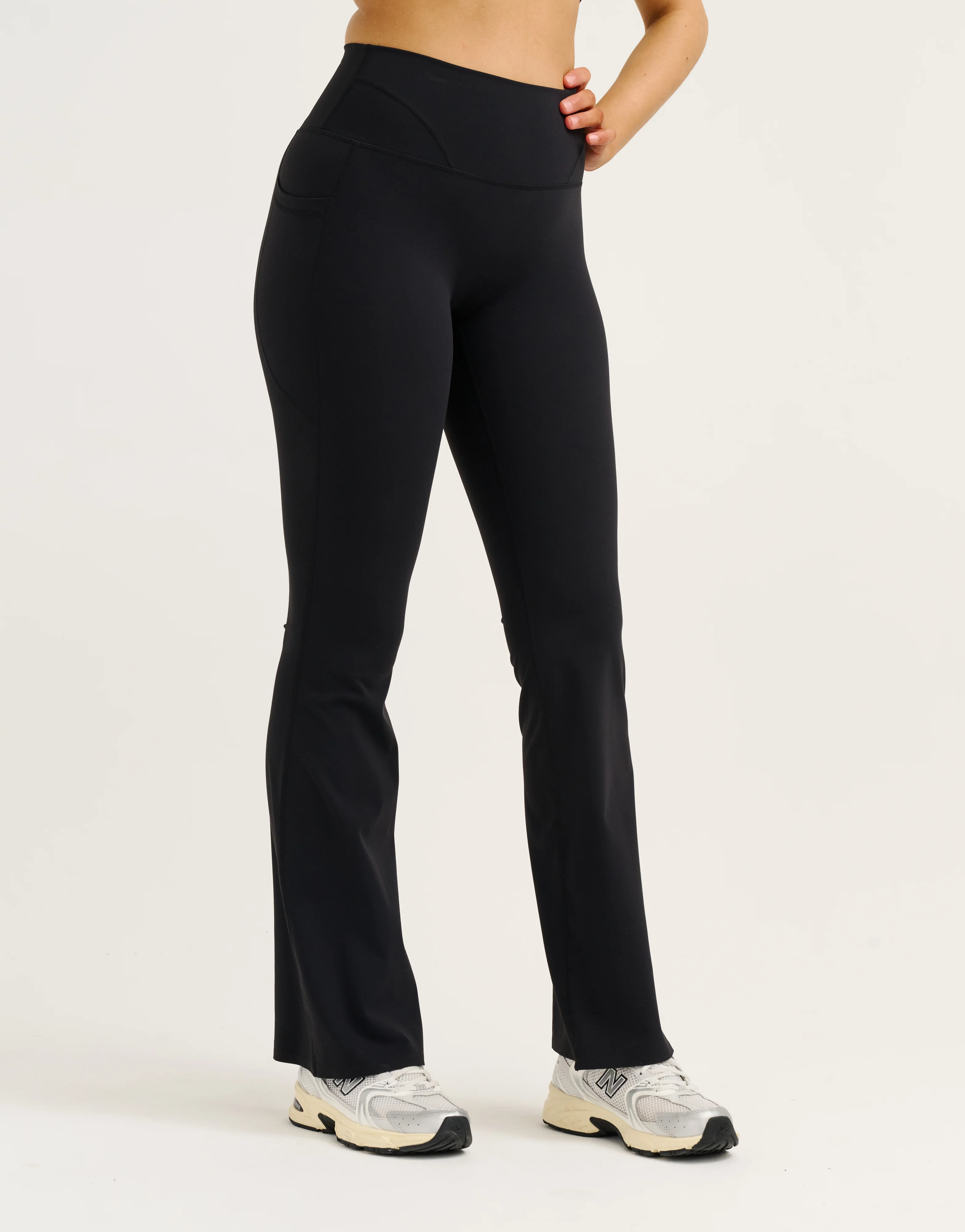Lycra Invisible Scrunch Pocket Flare Leggings - Black - Image 7