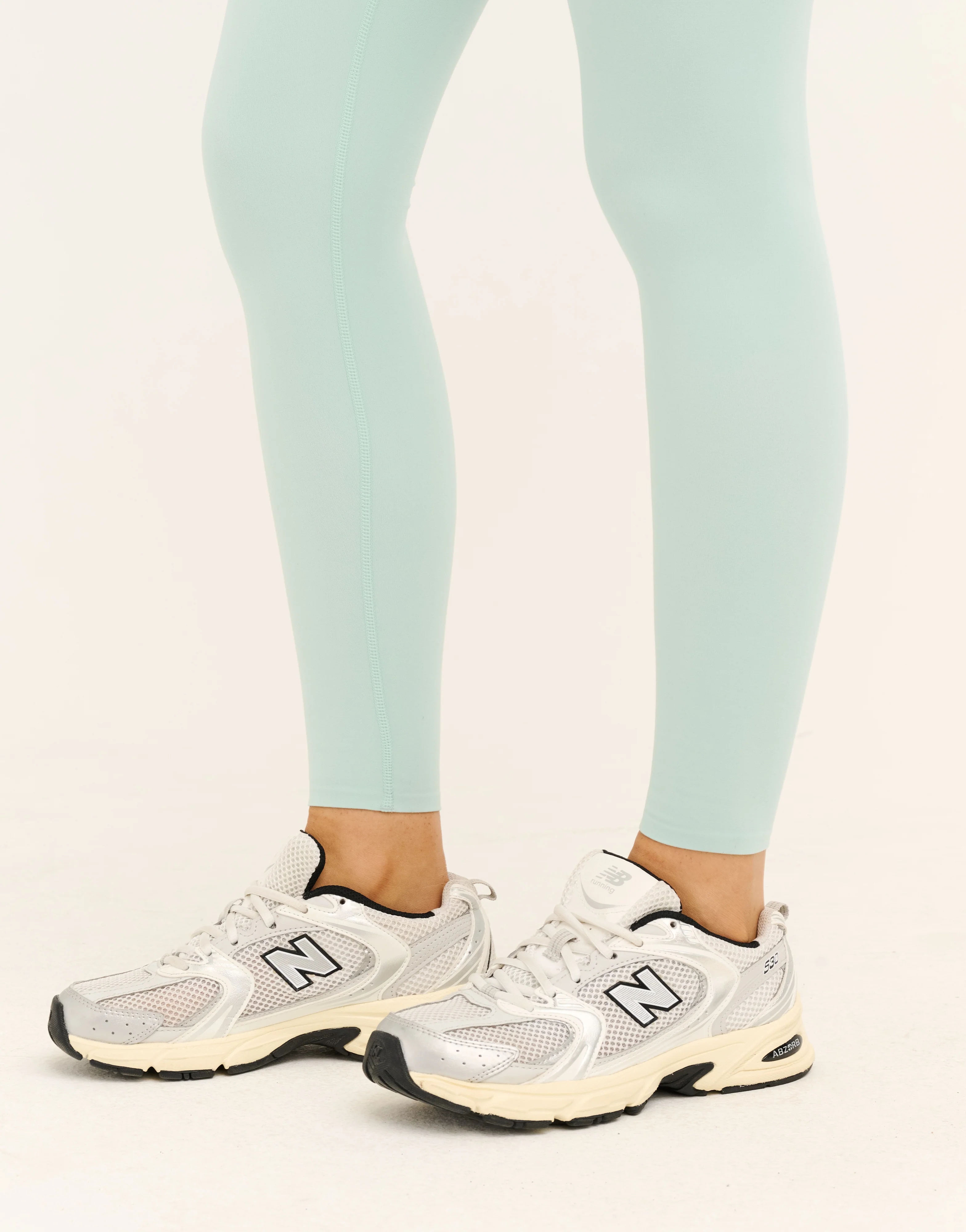 Lycra Invisible Scrunch Leggings - Mint - Image 12