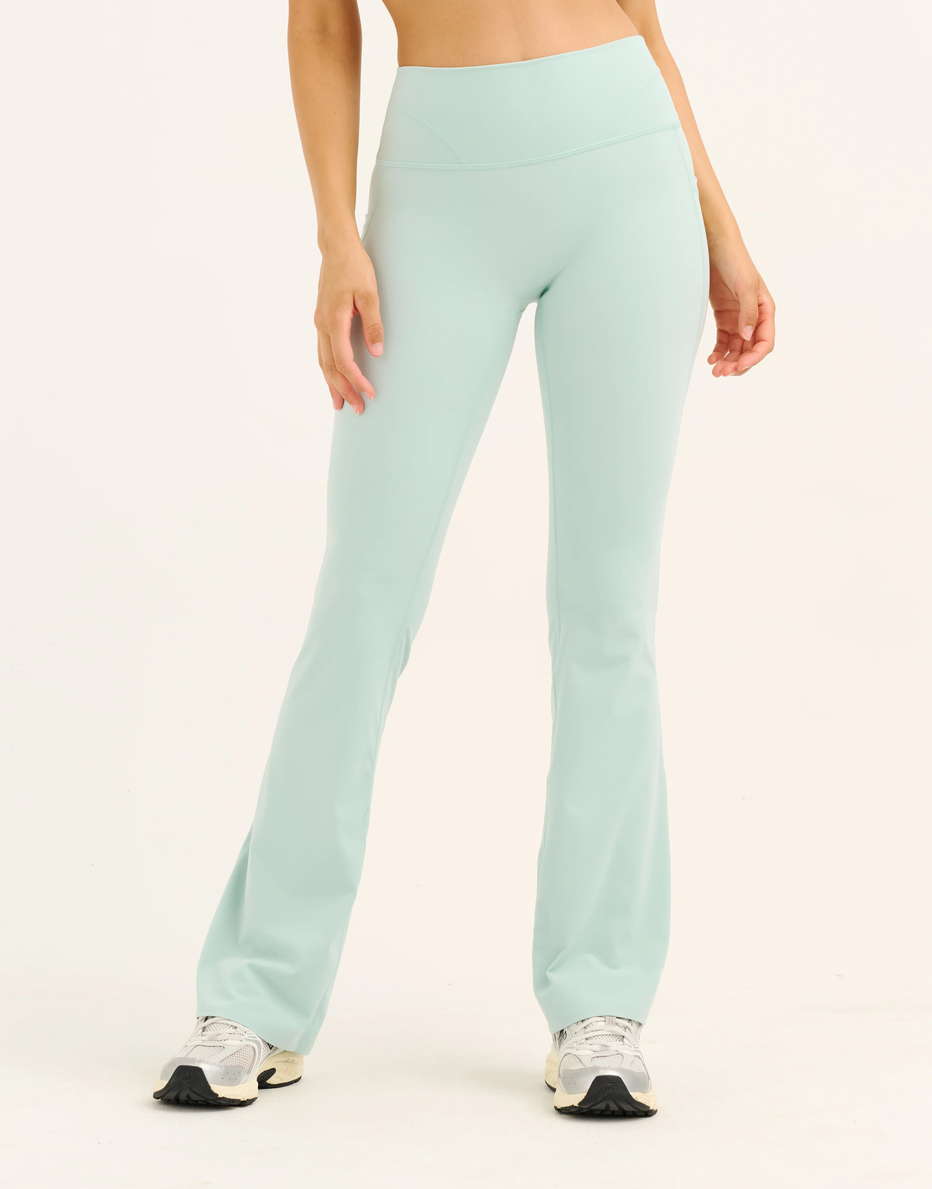 Lycra Invisible Scrunch Pocket Flare Leggings - Mint - Image 2