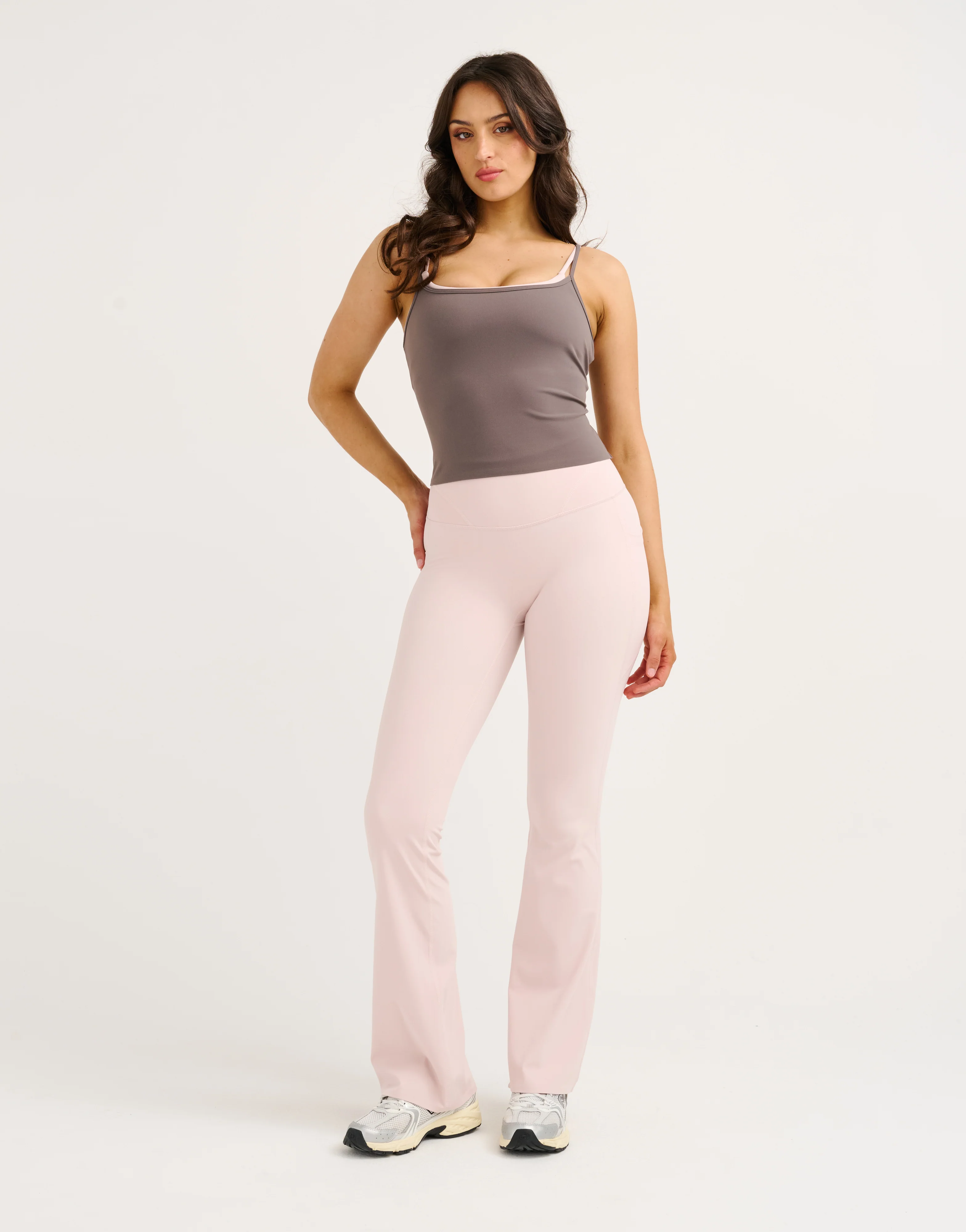 Lycra Invisible Scrunch Pocket Flare Leggings - Mauve - Image 4