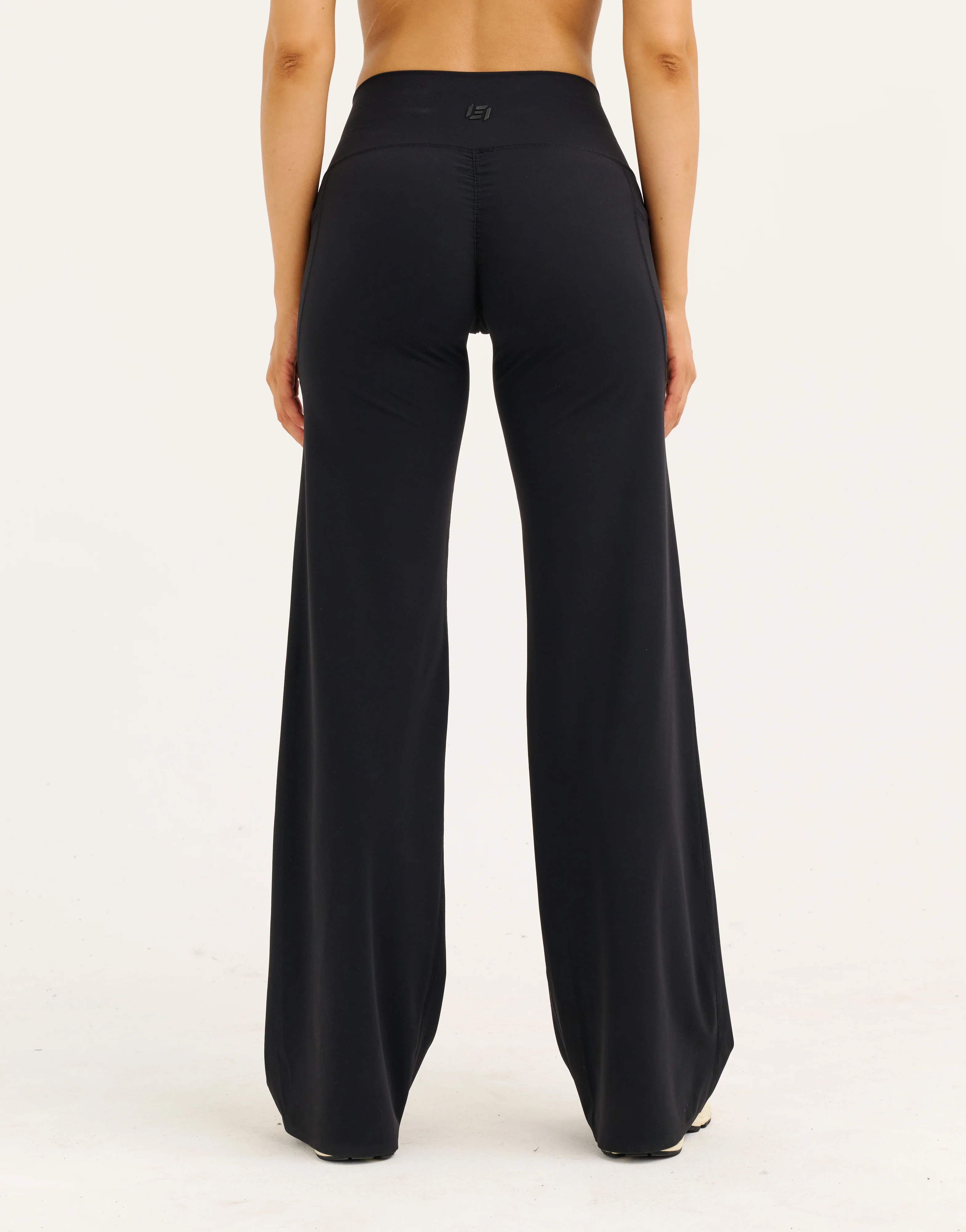 Lycra Wide Leg Pant - Black - Image 9