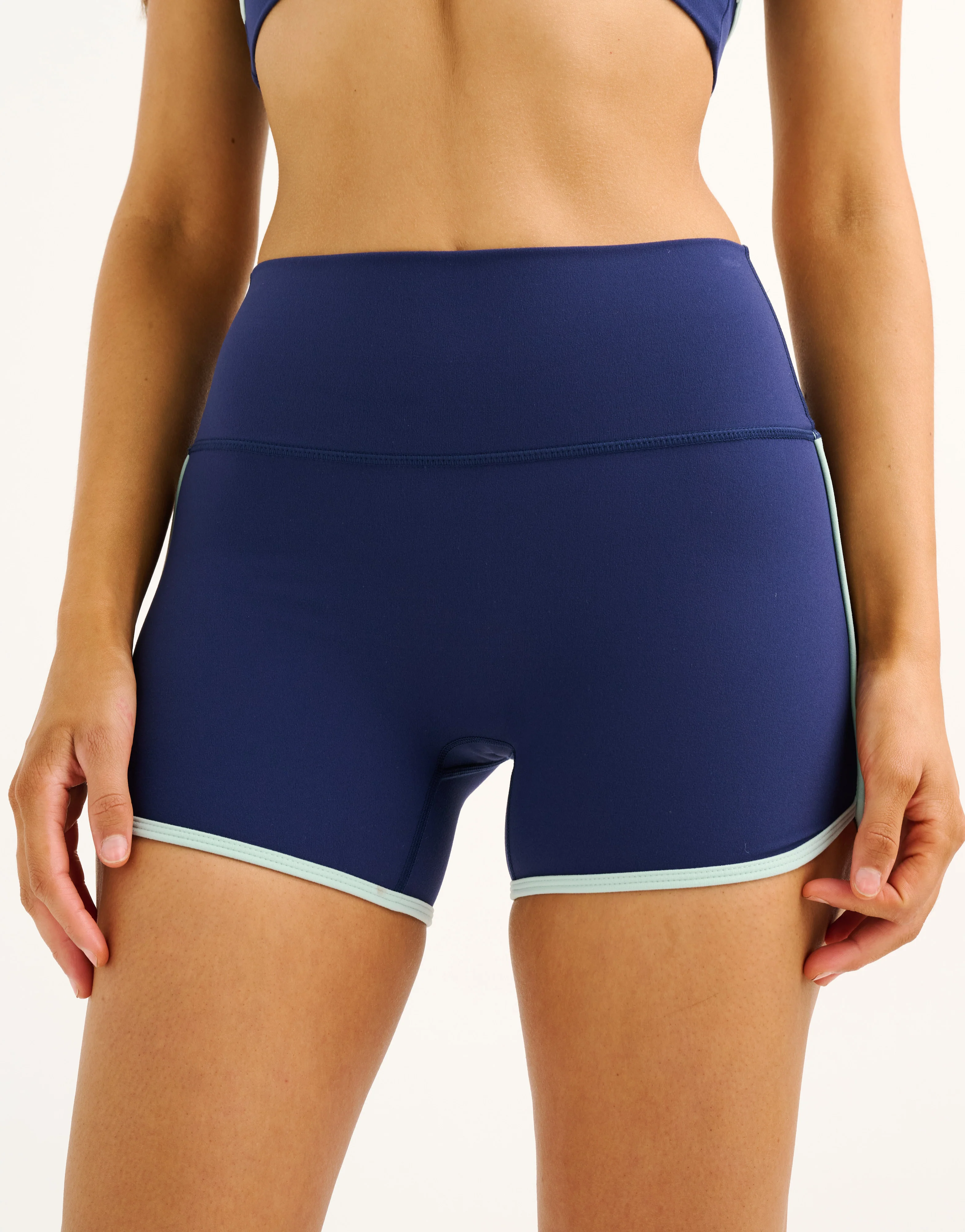 Mode Shorts - Navy - Image 2