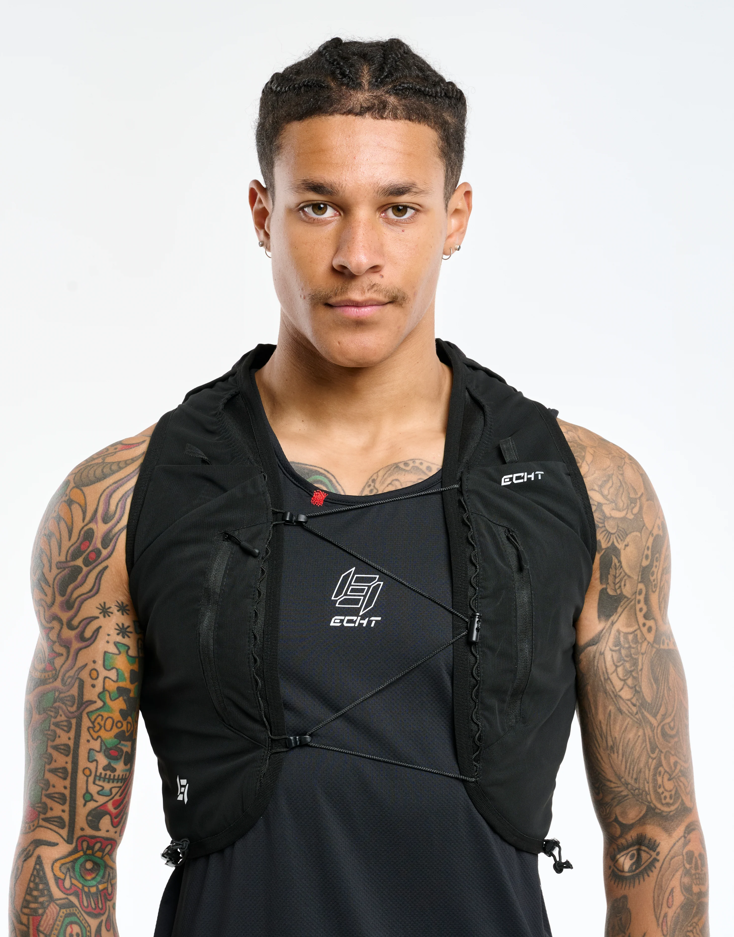 Performance Hydration Vest - Black (Unisex) - Image 10