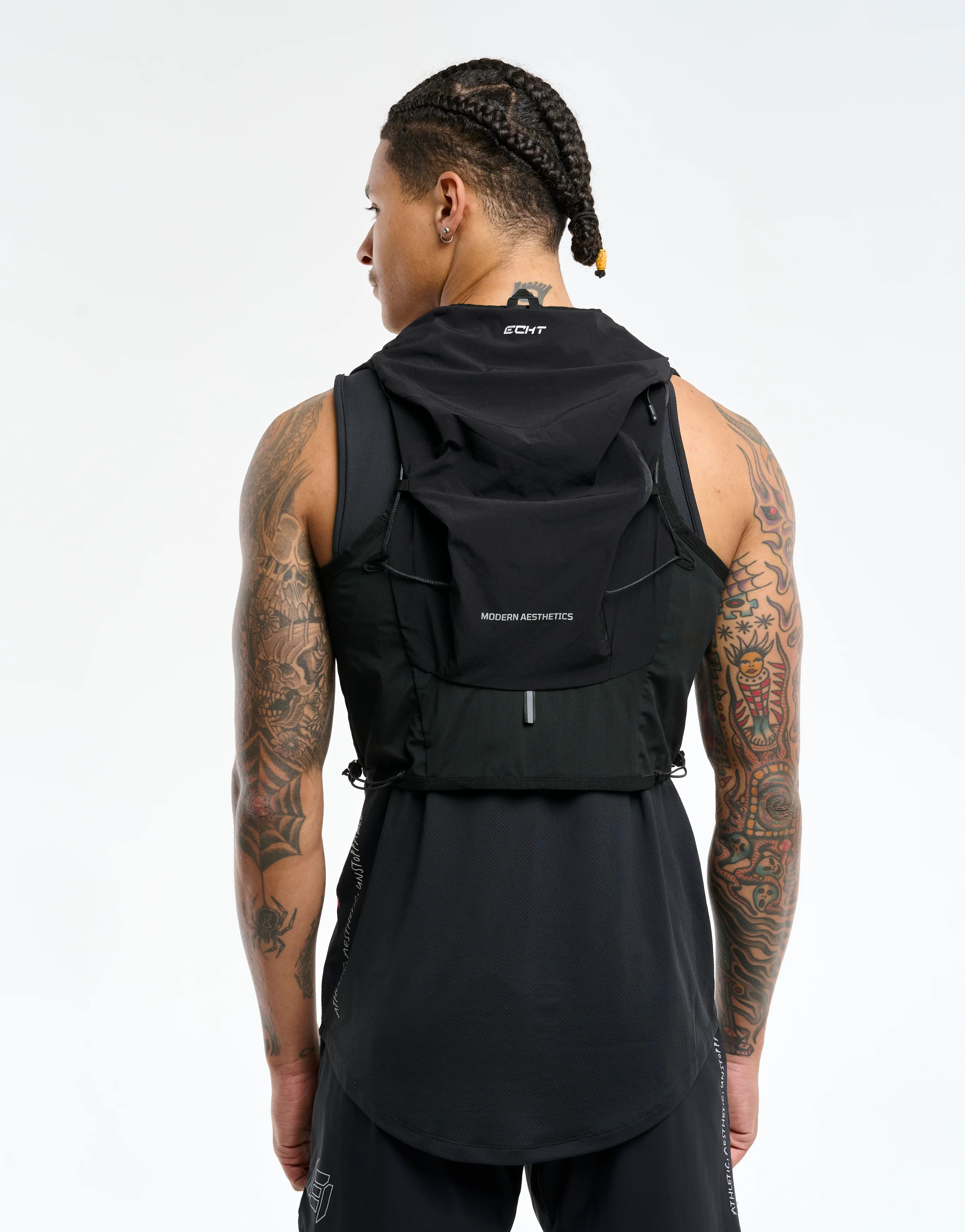 Performance Hydration Vest - Black (Unisex) - Image 12