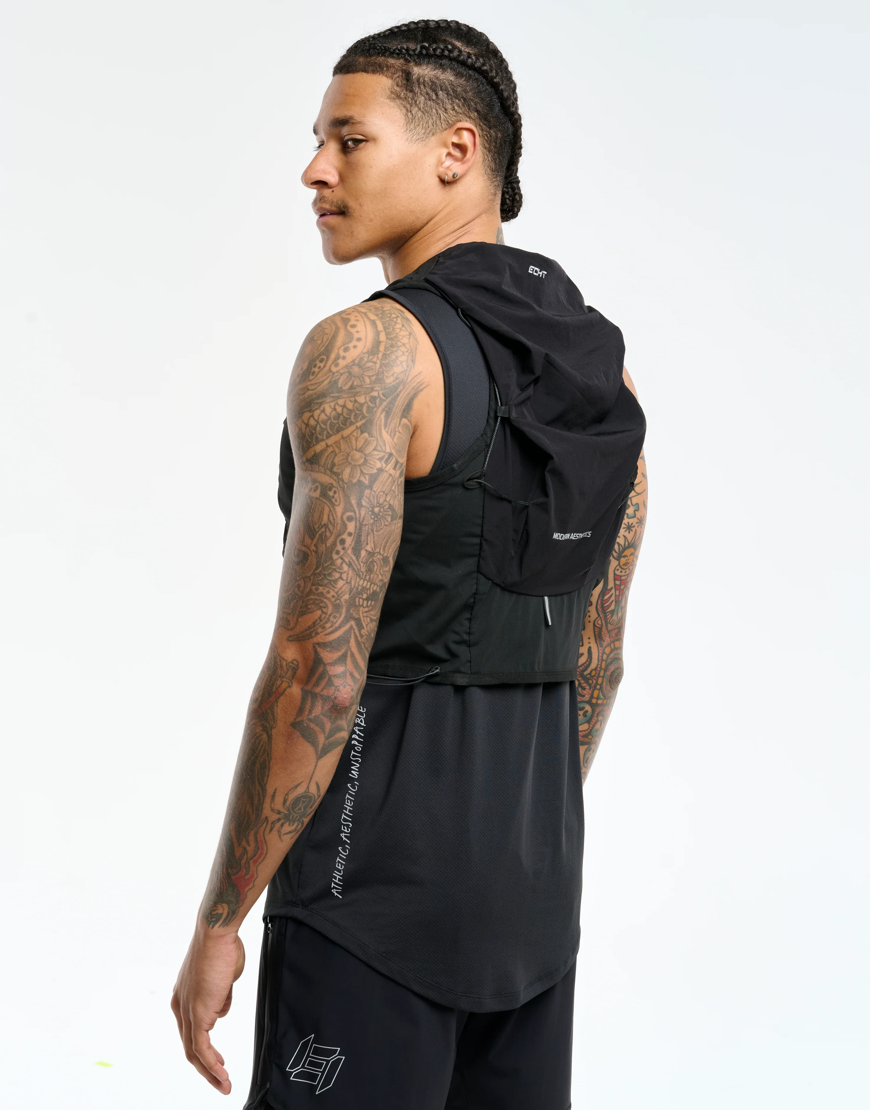 Performance Hydration Vest - Black (Unisex) - Image 5