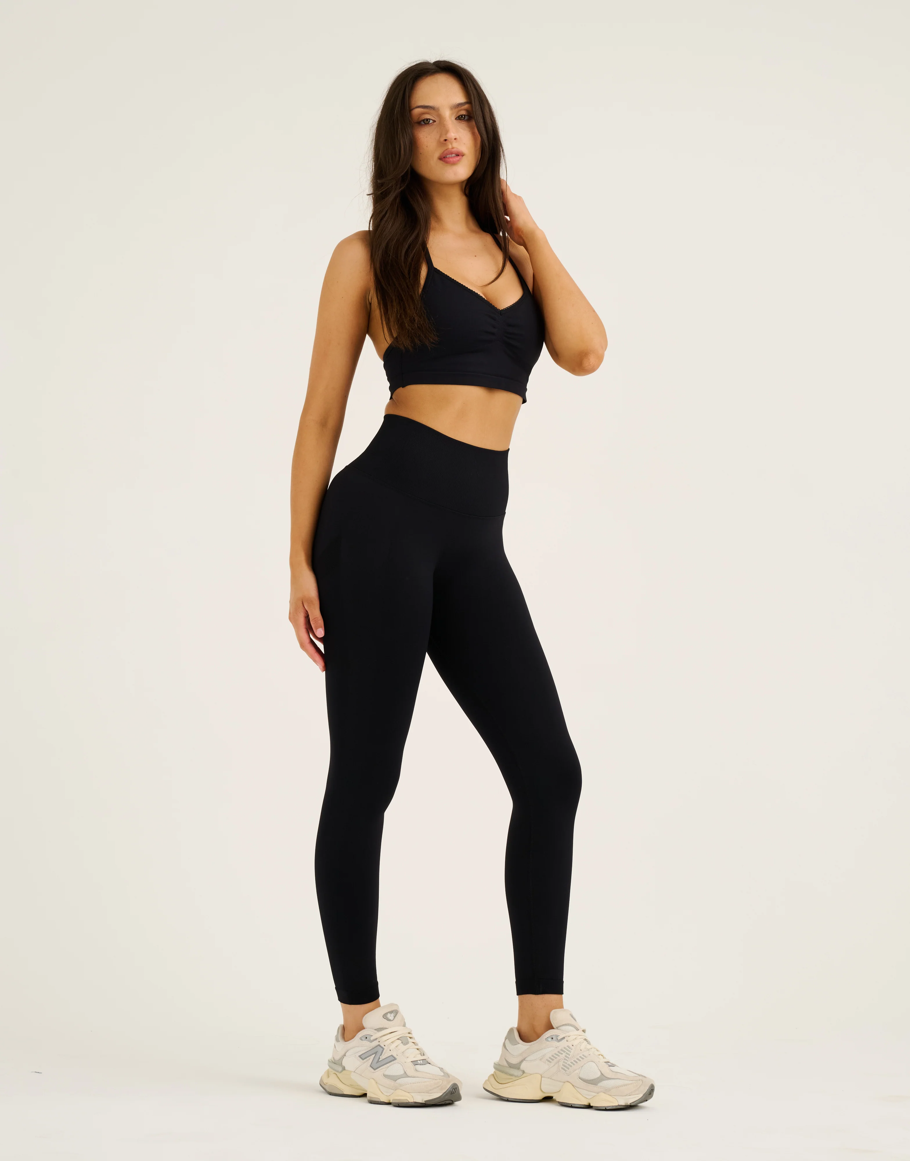 Pulse Invisible Scrunch Leggings - Black - Image 11