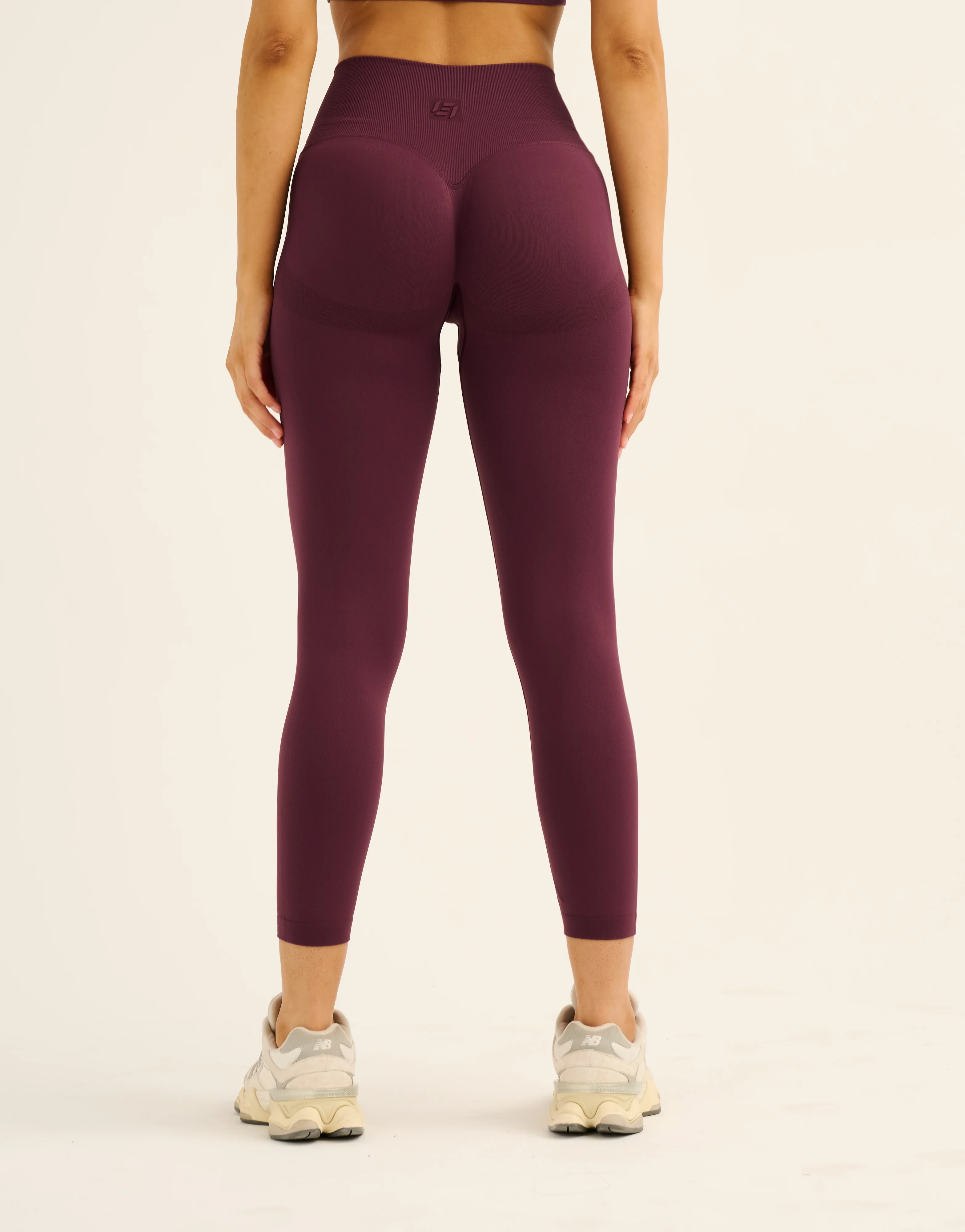 Pulse Invisible Scrunch Leggings - Blackberry - Image 3
