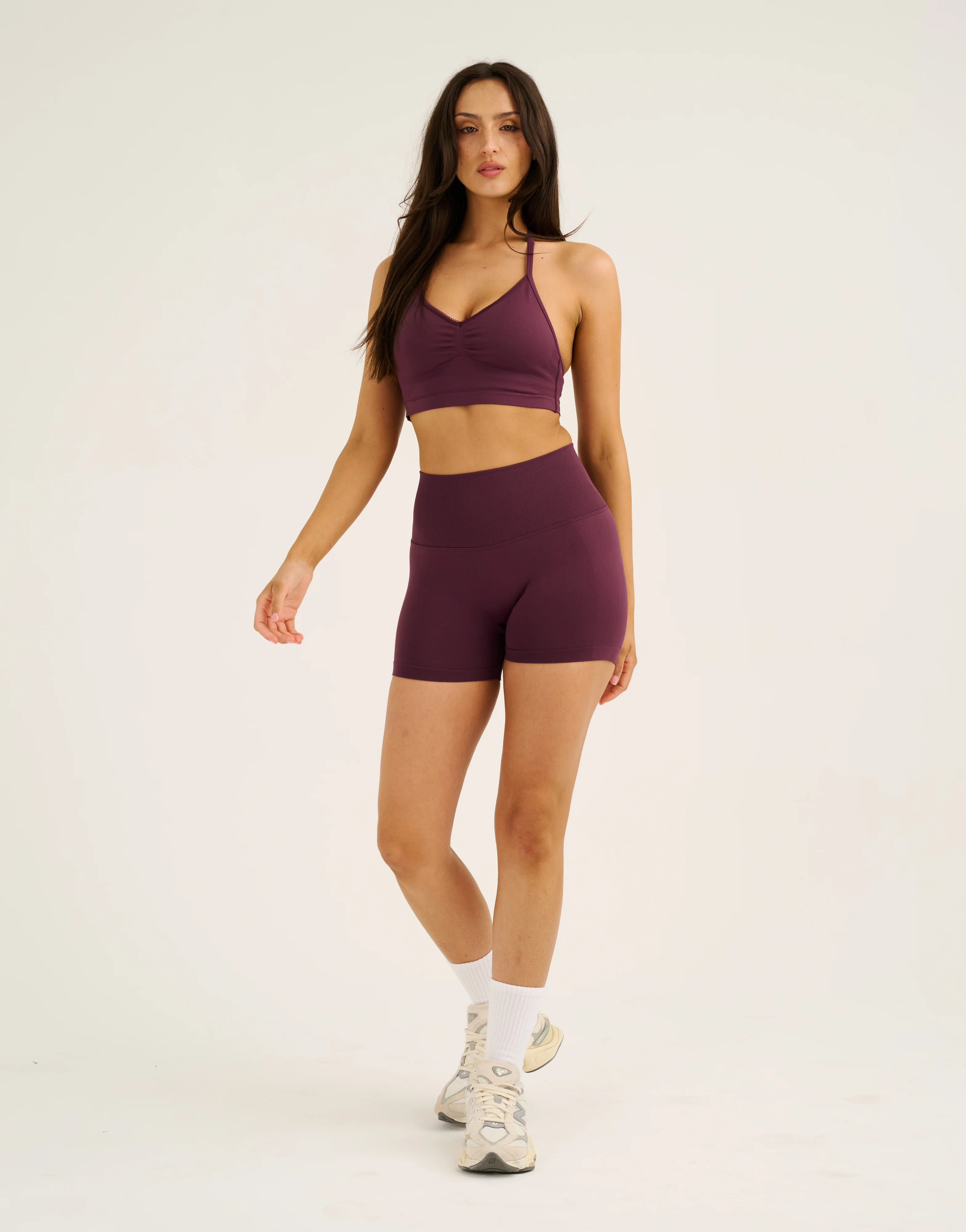 Pulse Invisible Scrunch Shorts - Blackberry - Image 4