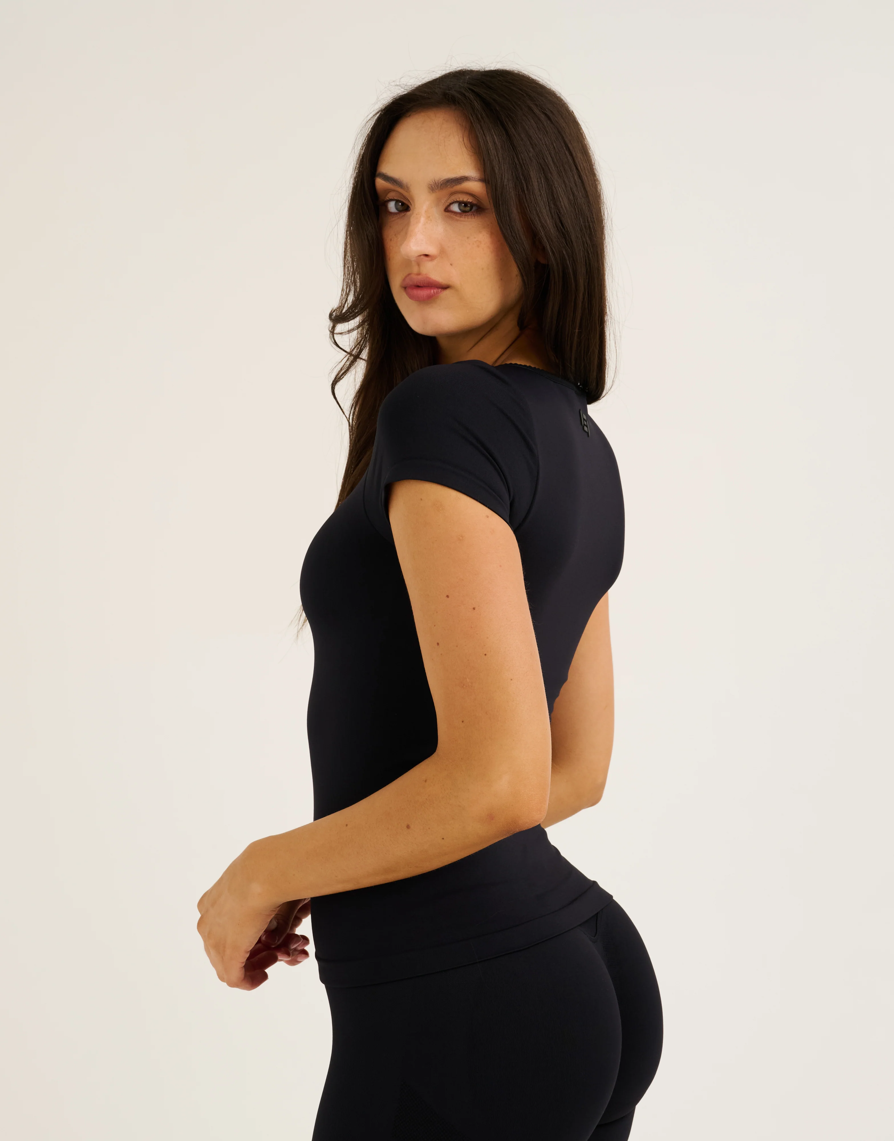 Pulse Short Sleeve - Black - Image 11