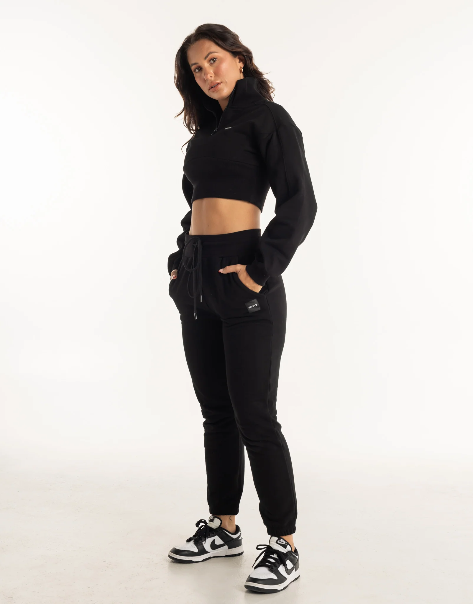 Revere 1/4 Zip Crewneck Sweater - Black - Image 3