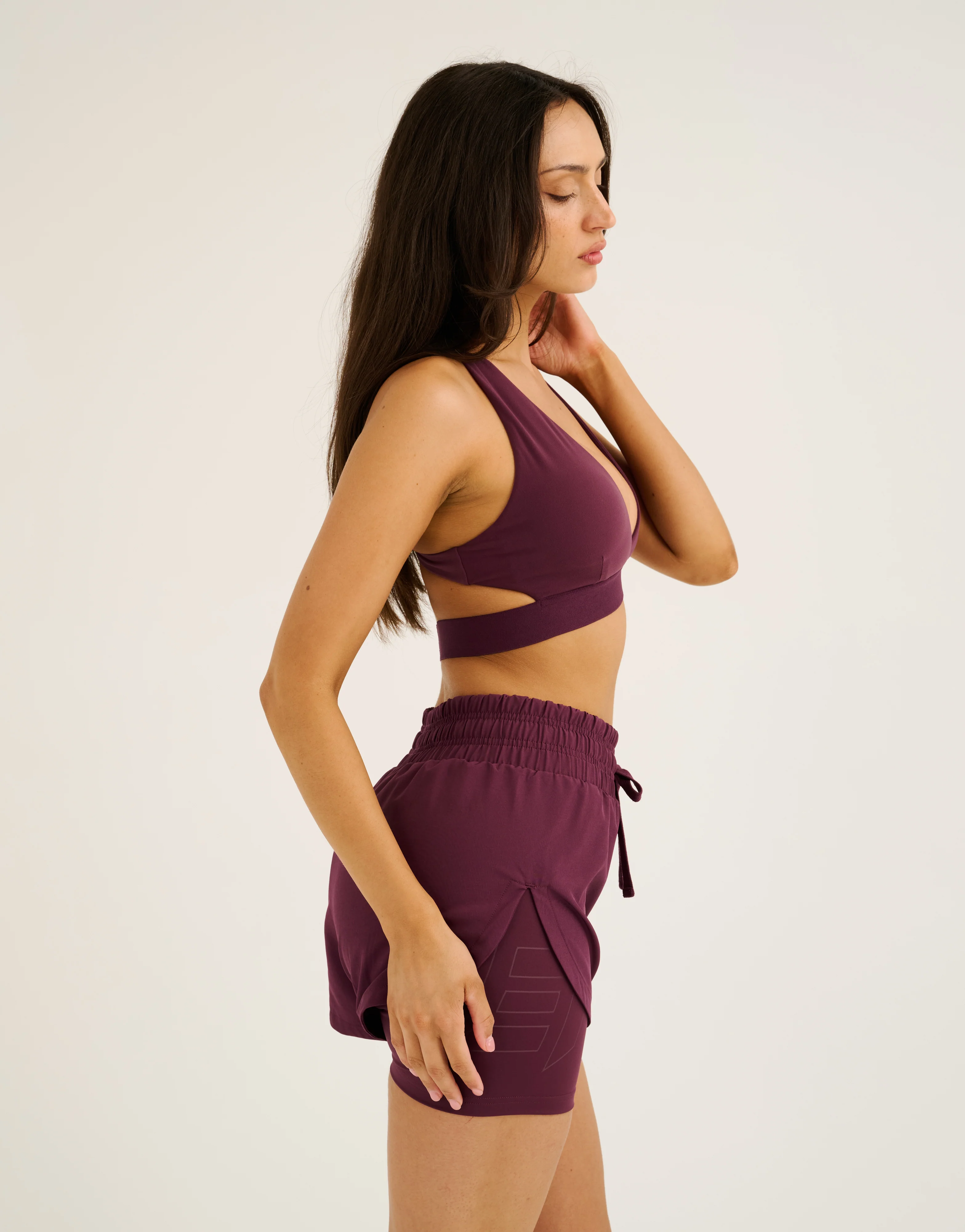 Relentless Sports Bra - Blackberry - Image 7