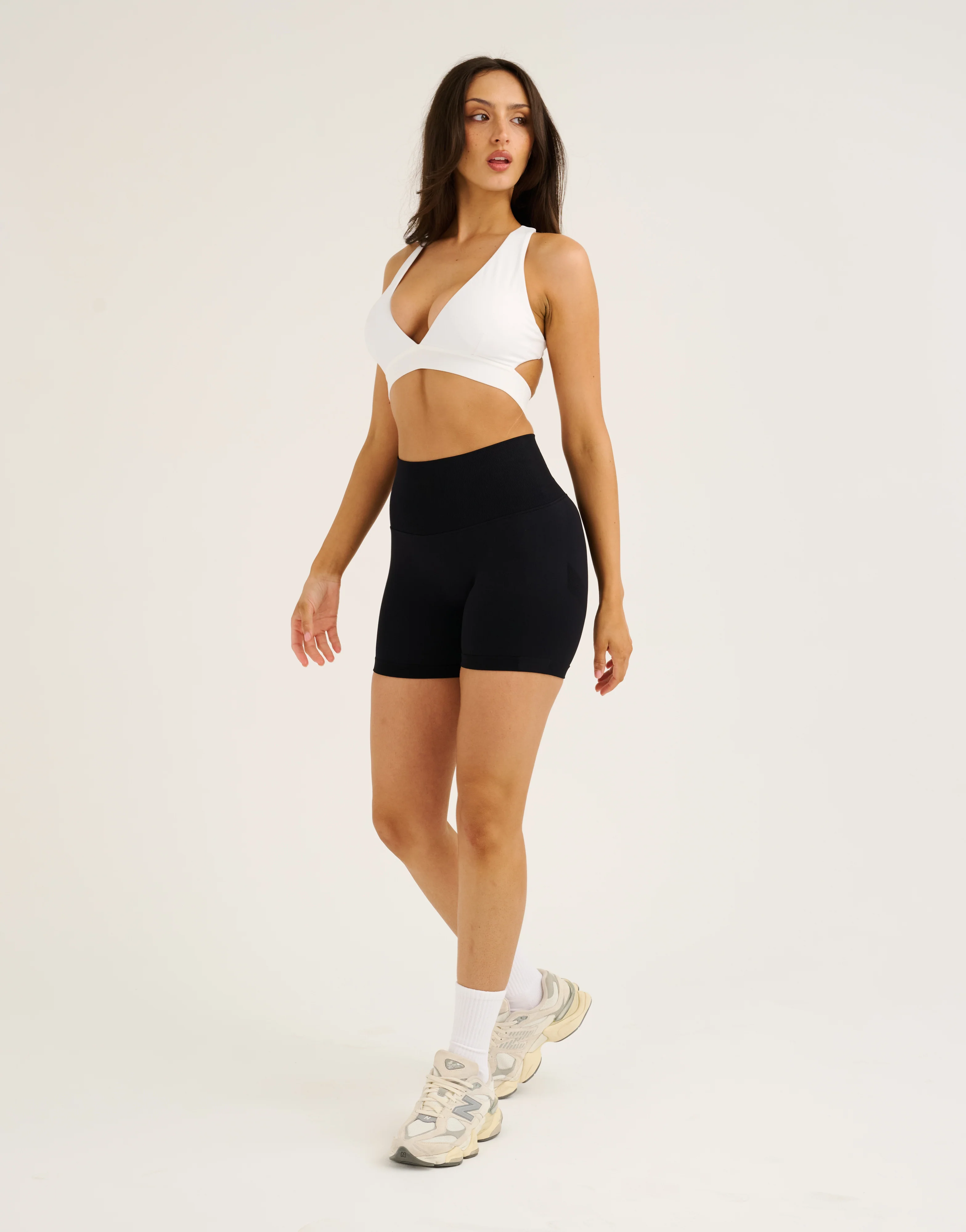 Relentless Sports Bra - White - Image 8