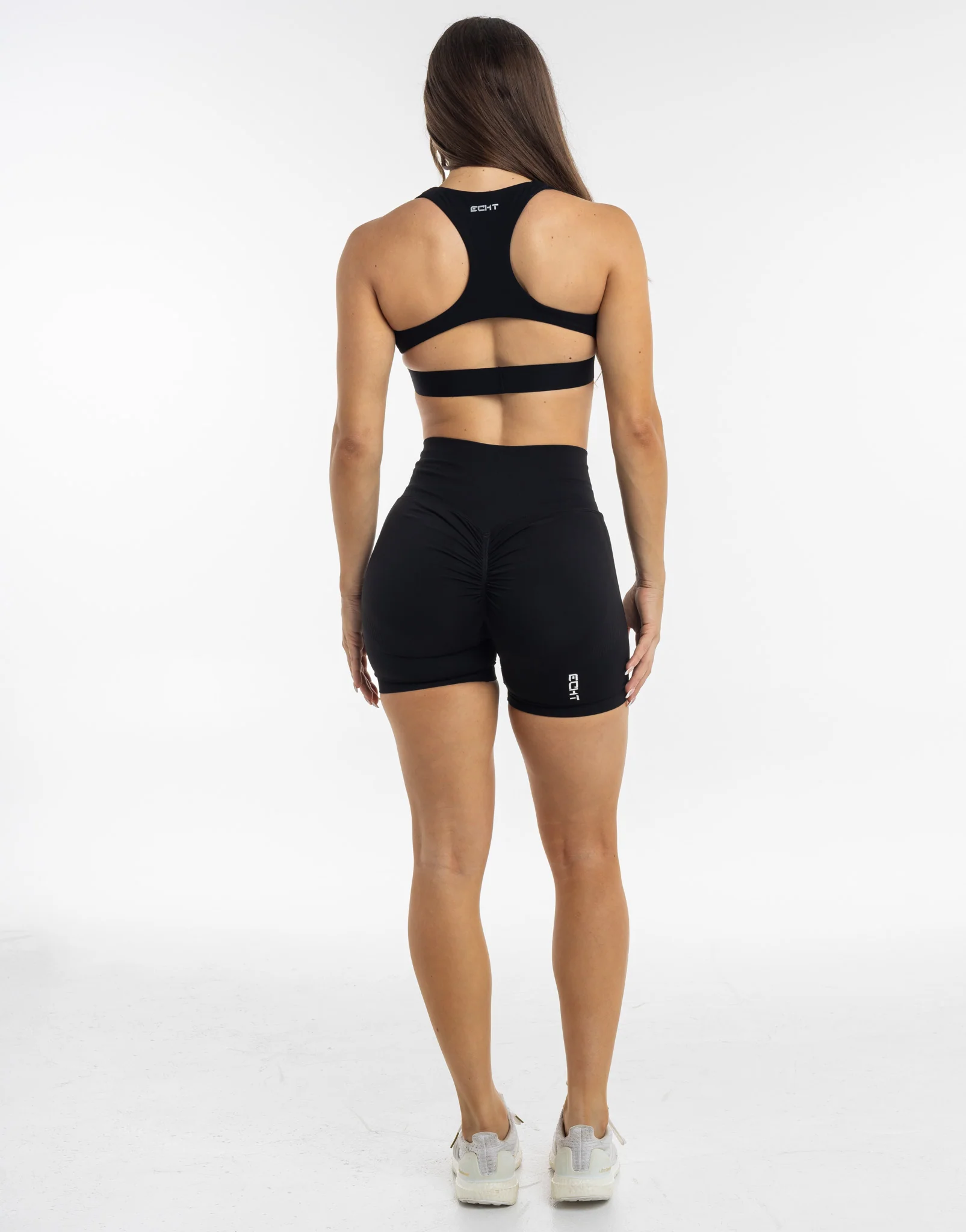 Relentless Sports Bra - Black - Image 8