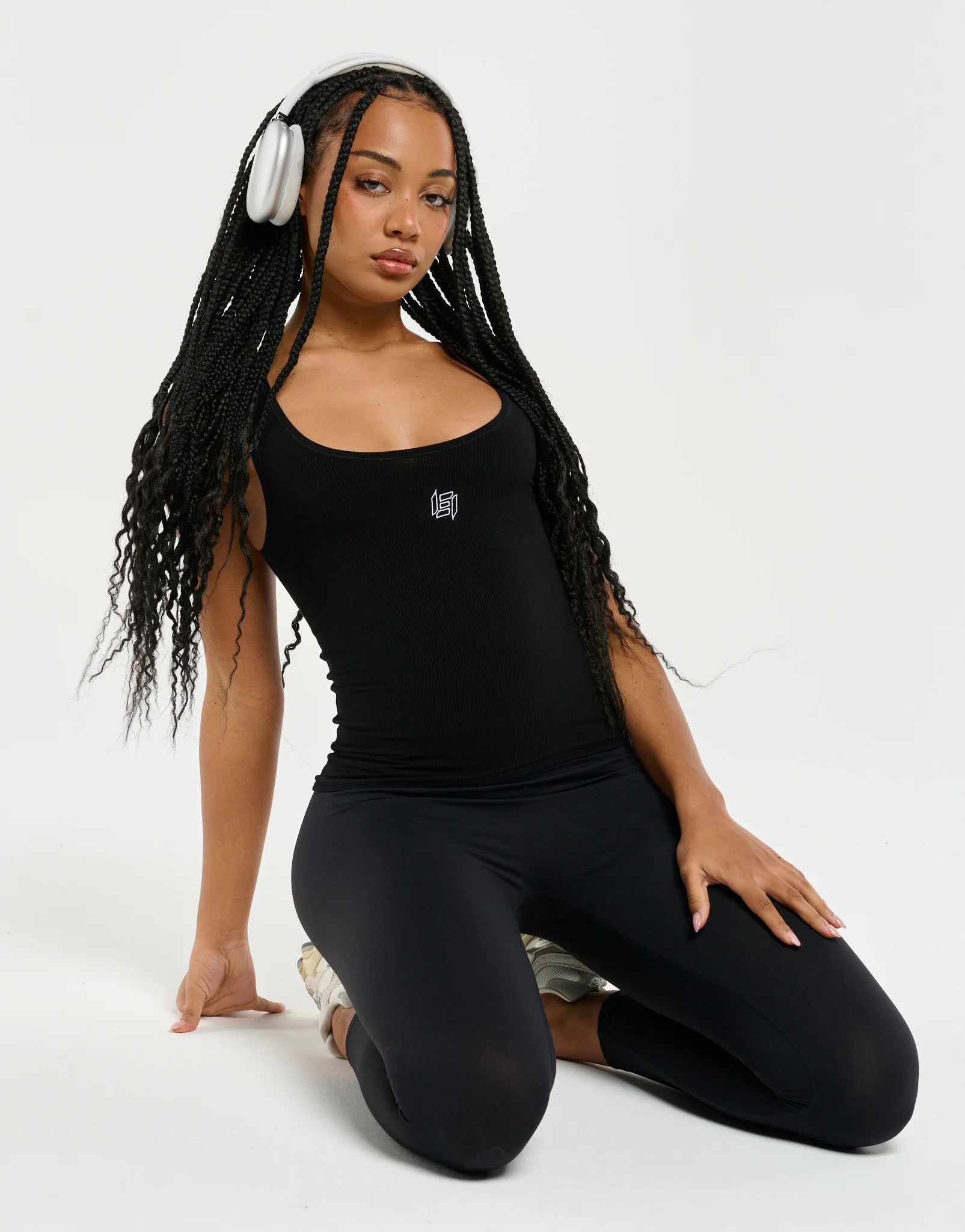 Ribbed Sculpt Tank - Black - Image 3