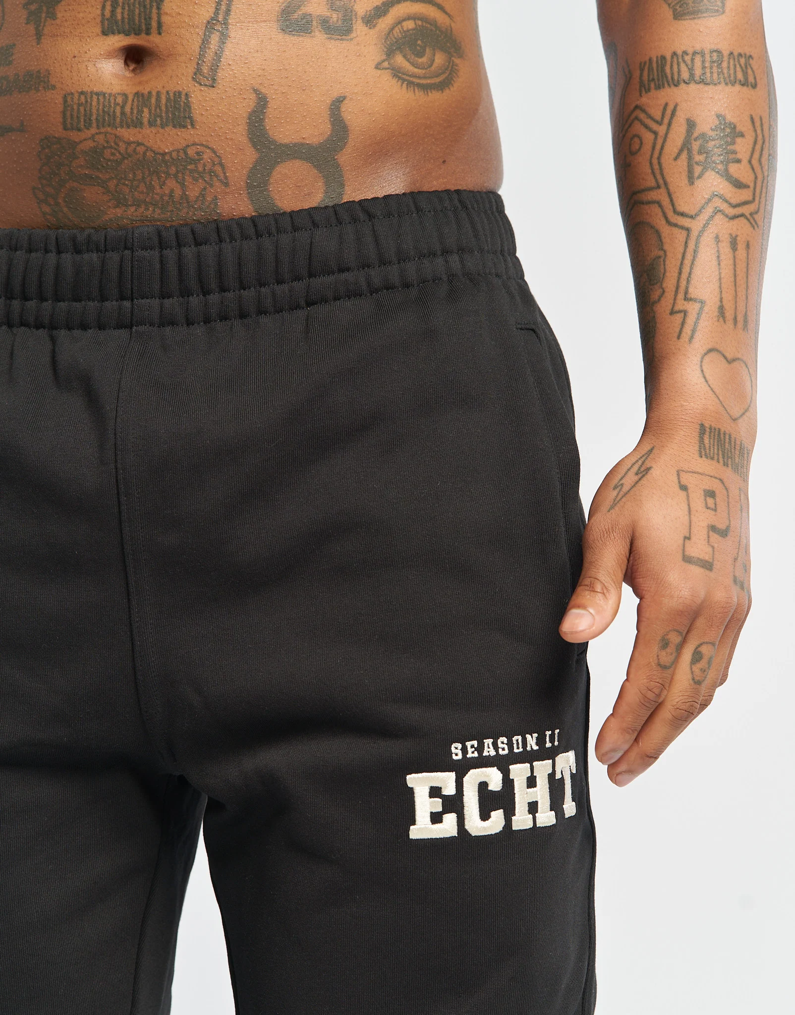 Season II Joggers - Black - Image 3
