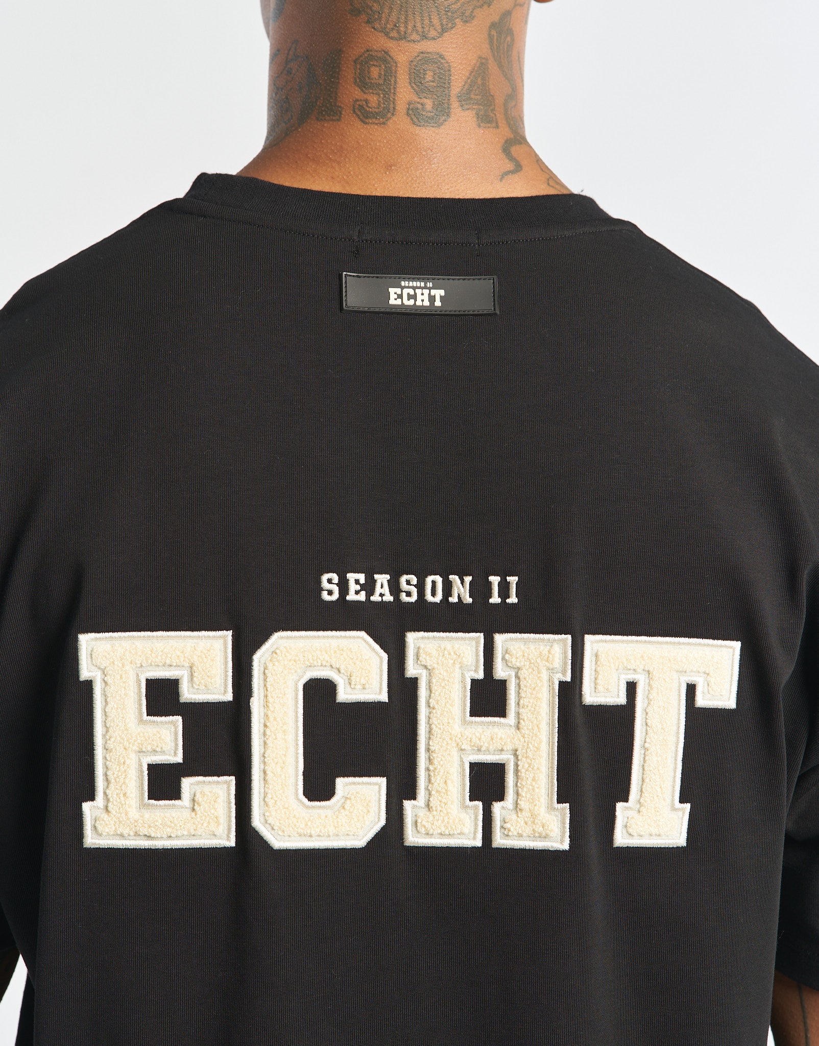Season II T-Shirt - Black - Image 10