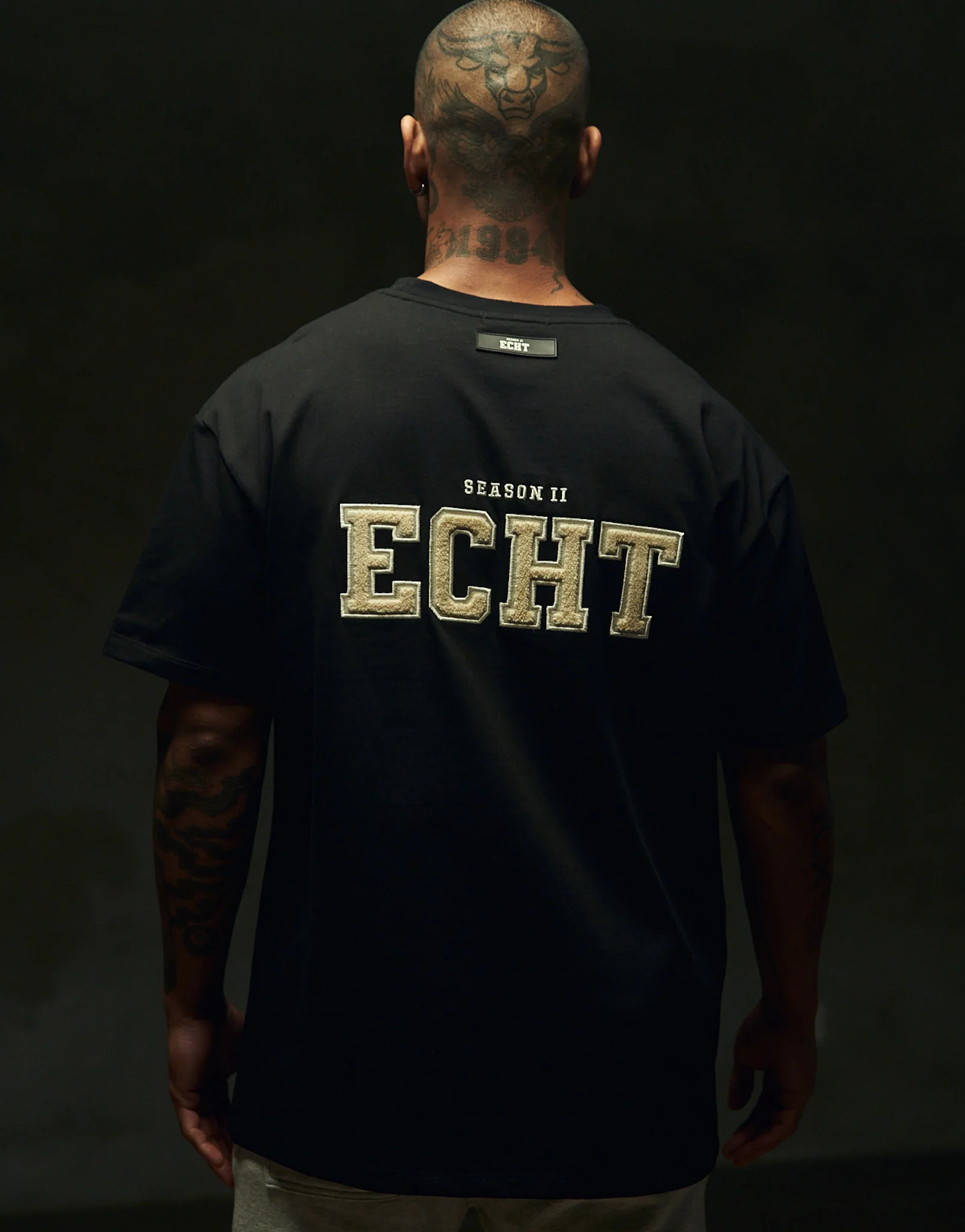 Season II T-Shirt - Black - Image 8