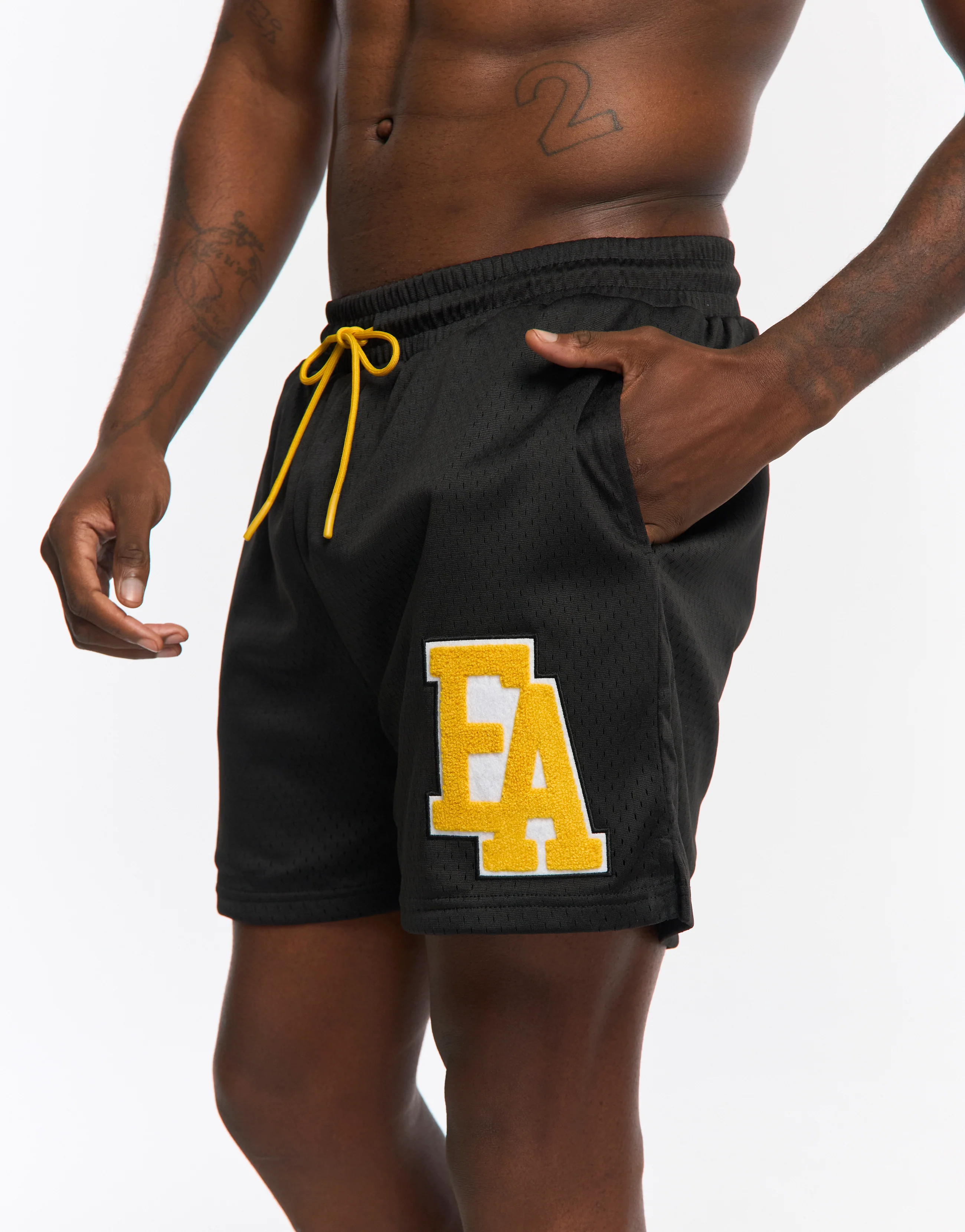 Top Marks Shorts - Black/Yellow - Image 7